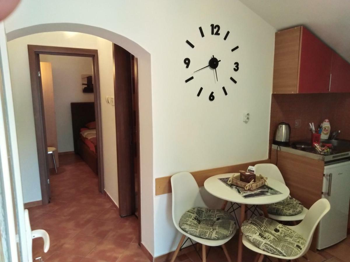 Apartments Martiva Котор Екстериор снимка
